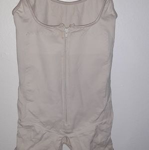 Shapewear/Waist trainer